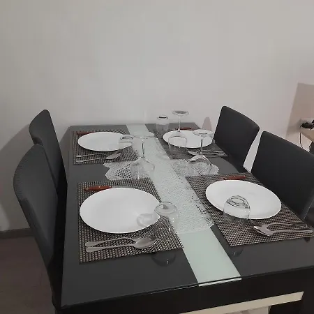 Erteo Guest House Pogradec Buitenkant foto